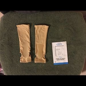 Silipos Ambidextrous Carpal Gel Padded sleeves